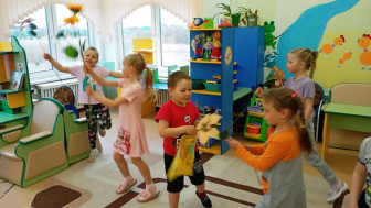 Креативная среда в группе "Почемучки".